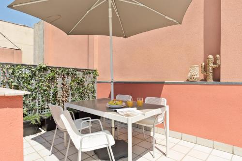 Enjoy Apartments Maria II — 4-Star Luxury Hotel in Barcelona, Spain