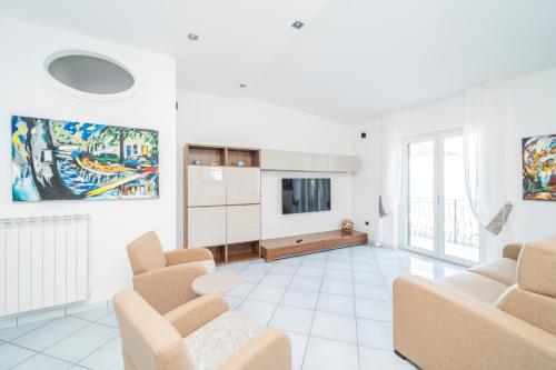 Residenza Sant'Angelo Art Apartment — 4-Star Luxury Hotel in Minori, Italy