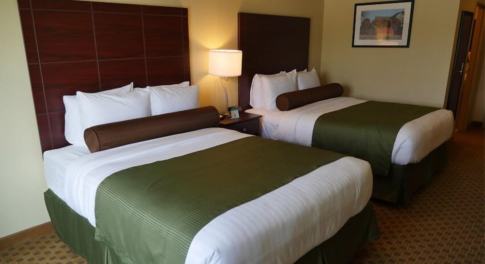 Cobblestone Inn & Suites Soda Springs - photo 8