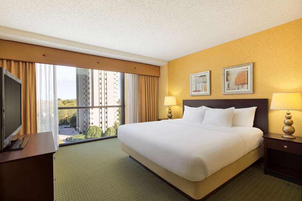 University Plaza Hotel and Convention Center Springfield - photo 20