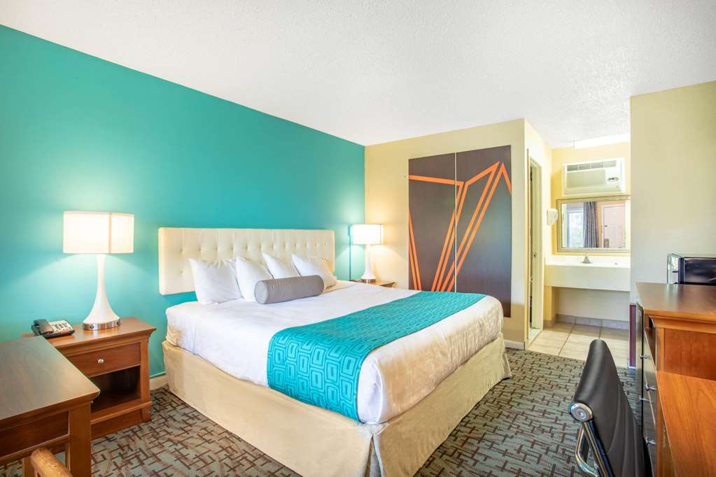 Howard Johnson by Wyndham Hartford South Rocky Hill - photo 19
