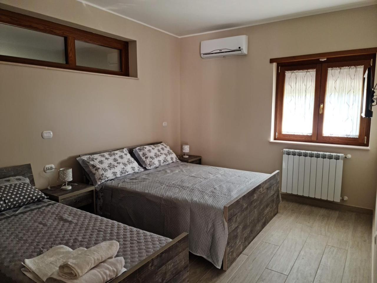 Affittacamere Le Querce - carbon neutral hotel in Teggiano-Macchiaroli