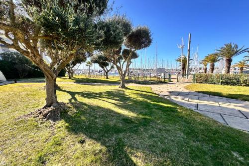 Les Coquillages Résidence avec piscine in Le Grau-Du-Roi, France