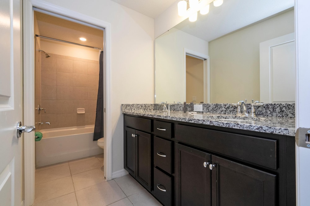 4462 KR Spacious Resort Getaway - photo 24