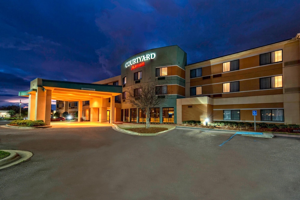 Courtyard by Marriott Alexandria - photo 33