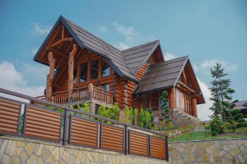 Wooden Valley Zlatibor Resort — hotel in Zlatibor