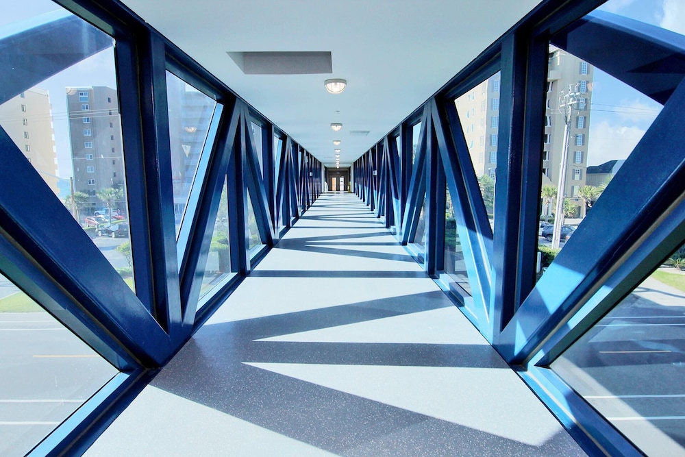 Crystal Tower 1809 - photo 54