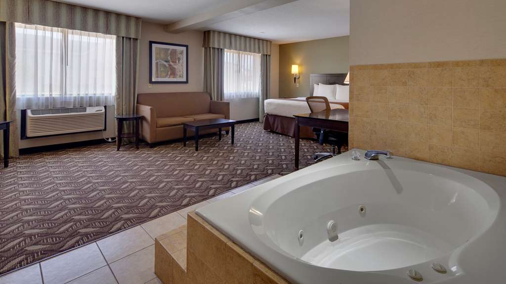 Best Western Pontiac Inn - photo 4