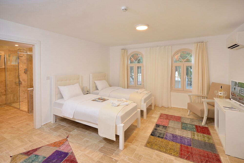 Villa Blanche Otel — Cesme — photo 4