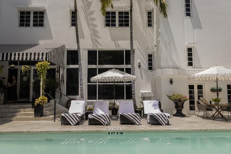 Hotel Croydon — 4-Star Luxury Hotel in Miami Beach, United States