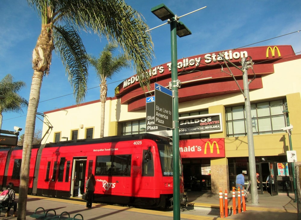 Studio 6 Suites San Ysidro CA San Diego South Bay - photo 32