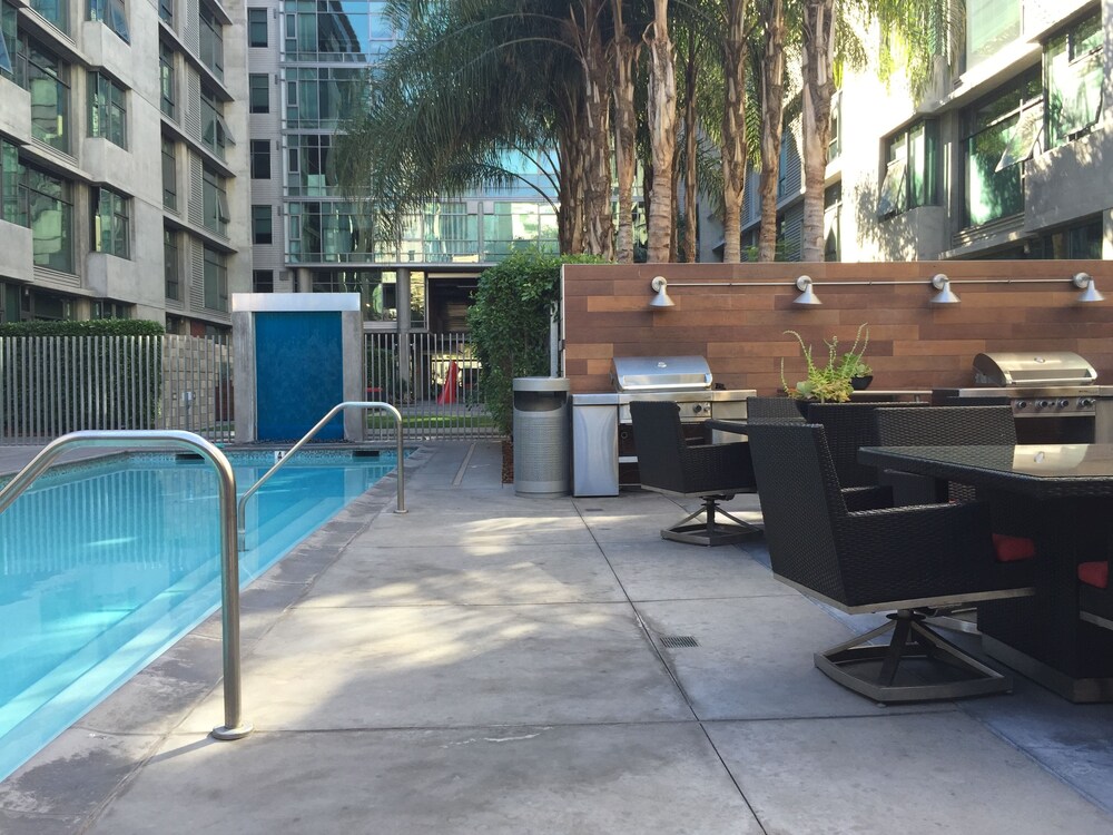 Corporate Suites Downtown In The Heart of LA - photo 34