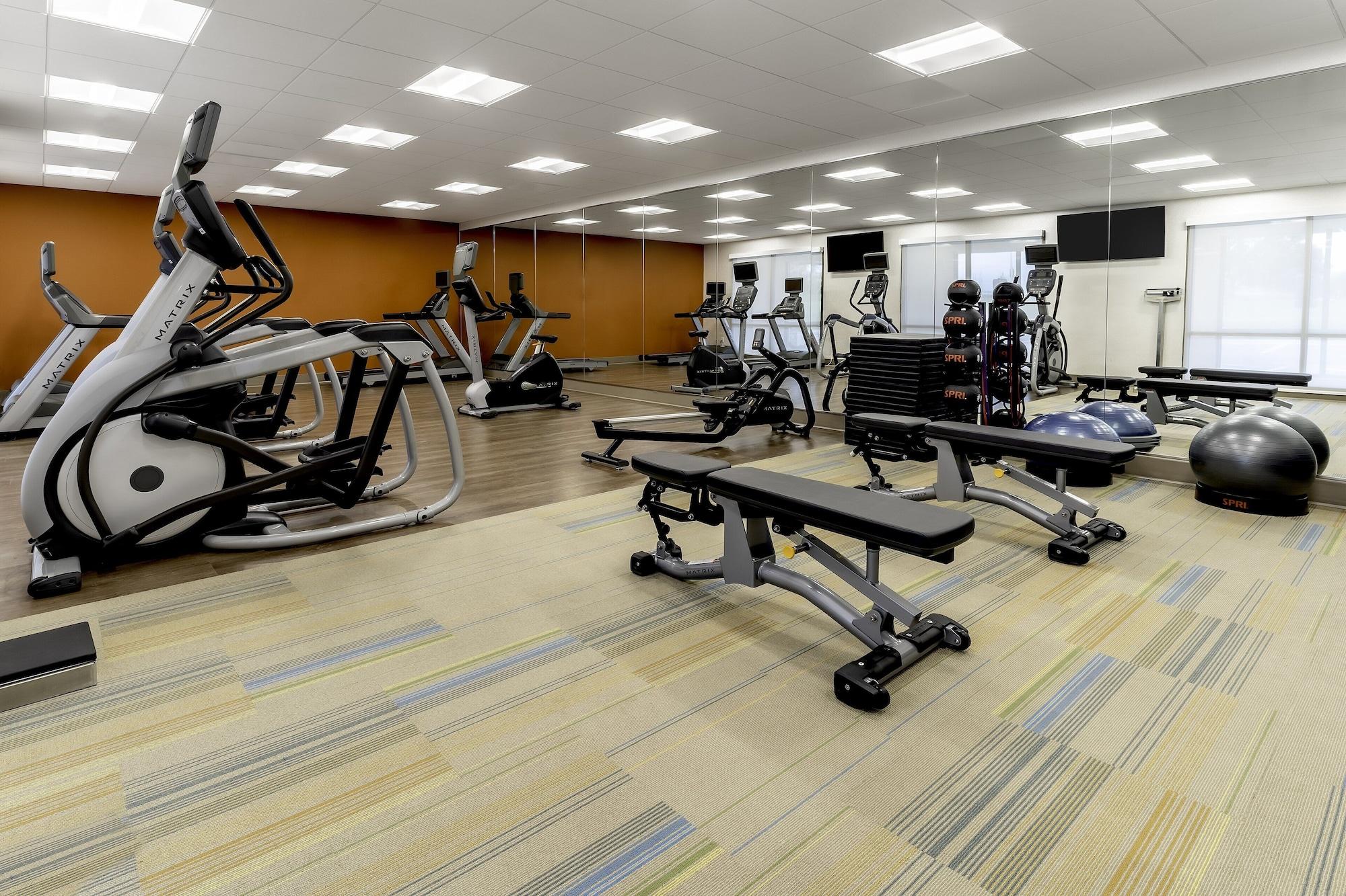 Holiday Inn Express Milwaukee West Allis by IHG - photo 5