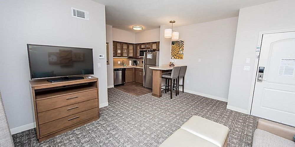 Staybridge Suites Houston West Energy Corridor by IHG - photo 4