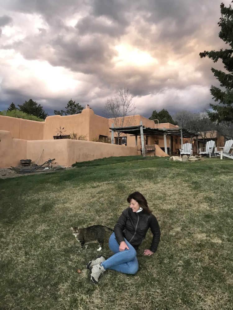 Old Taos Guesthouse B&B - photo 32