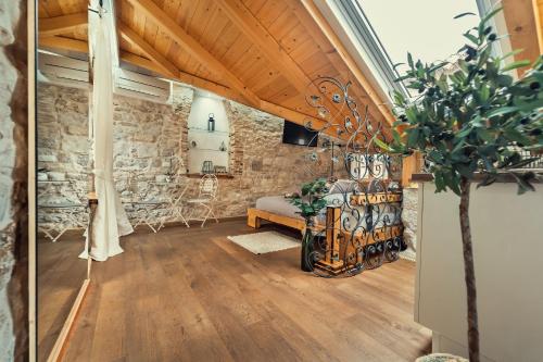 Apartment Gorgeous Historic Home — 4-Star Luxury Hotel in Split, Croatia