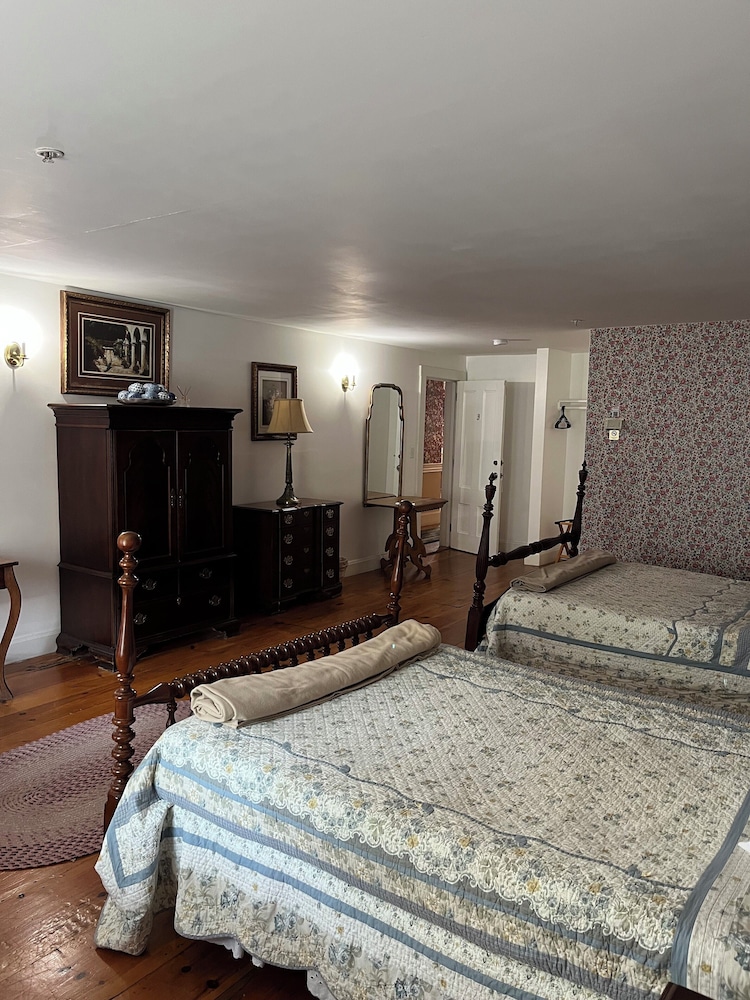 Old Orchard Beach Inn - photo 88