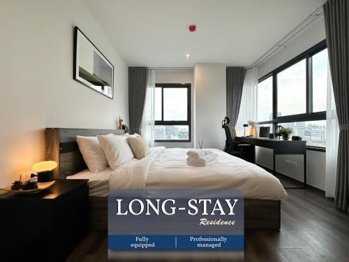 Expansive Stylish 2BR Ultra Fast Wifi Asoke