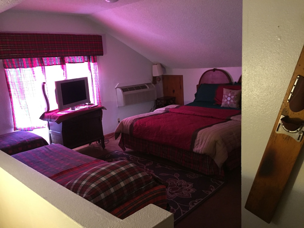 Pine Rose Inn - photo 2