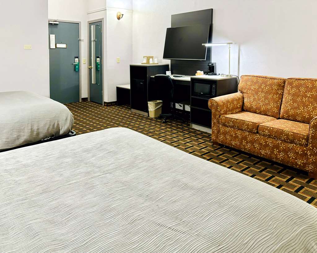Quality Inn Raynham Taunton - photo 24