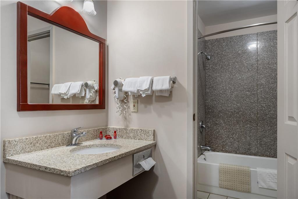SureStay Plus Hotel by Best Western Auburn - photo 20