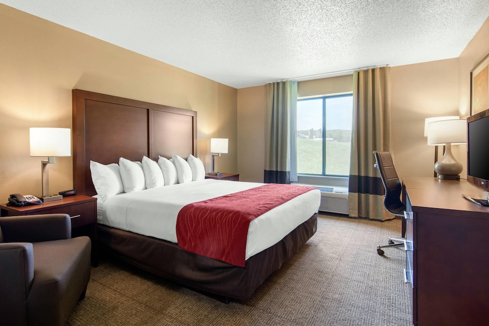 City Express by Marriott Milford Cooperstown - photo 17