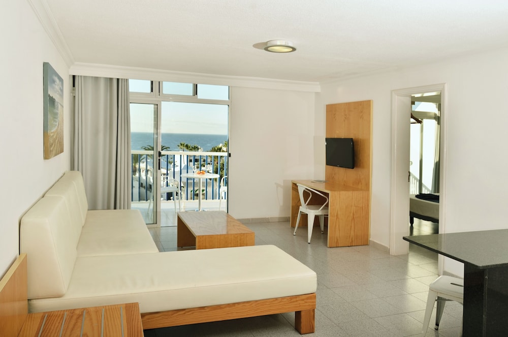 Ereza Apartamentos Los Hibiscos