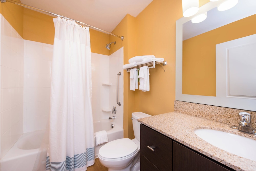 TownePlace Suites by Marriott Huntington - photo 18