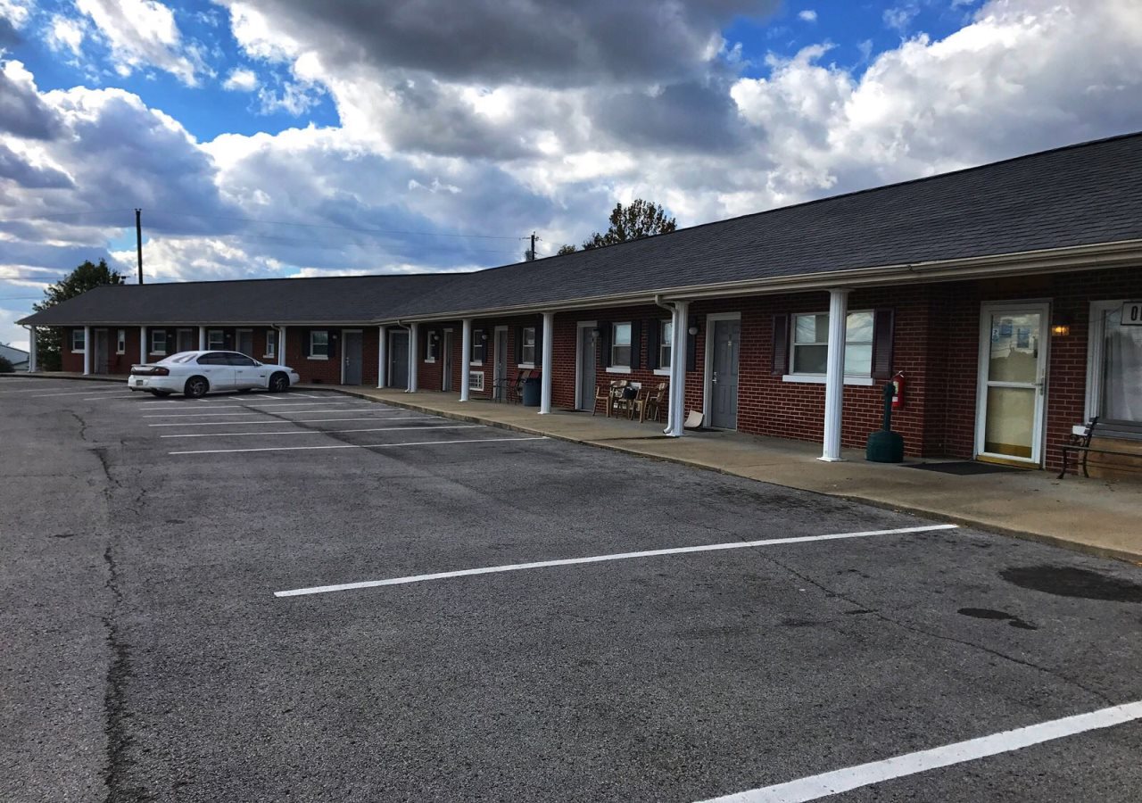 Lucky Vista Motel — hotel in Campbellsville