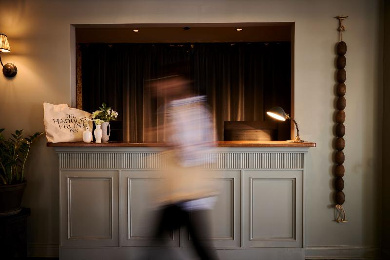 The Harbor Front Inn - photo 2