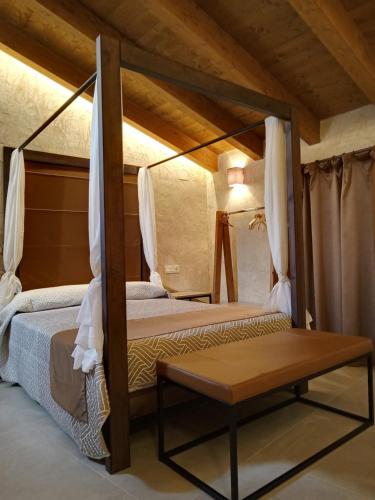 Casa rural El Forn d'Alcudia de Veo — 4-Star Luxury Hotel in Alcudia De Veo, Spain