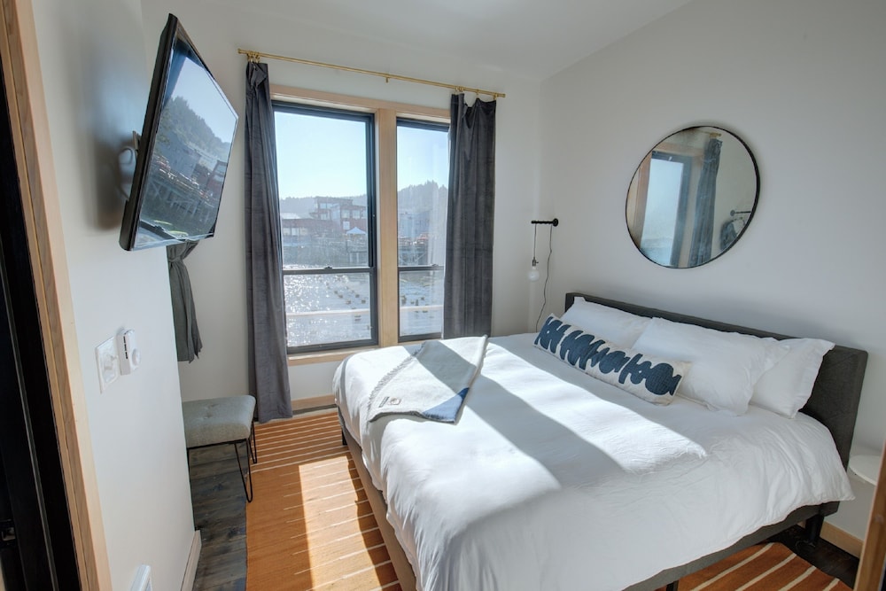Bowline Hotel - photo 24