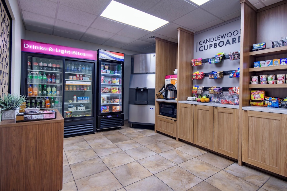 Candlewood Suites Buffalo Amherst by IHG - photo 22