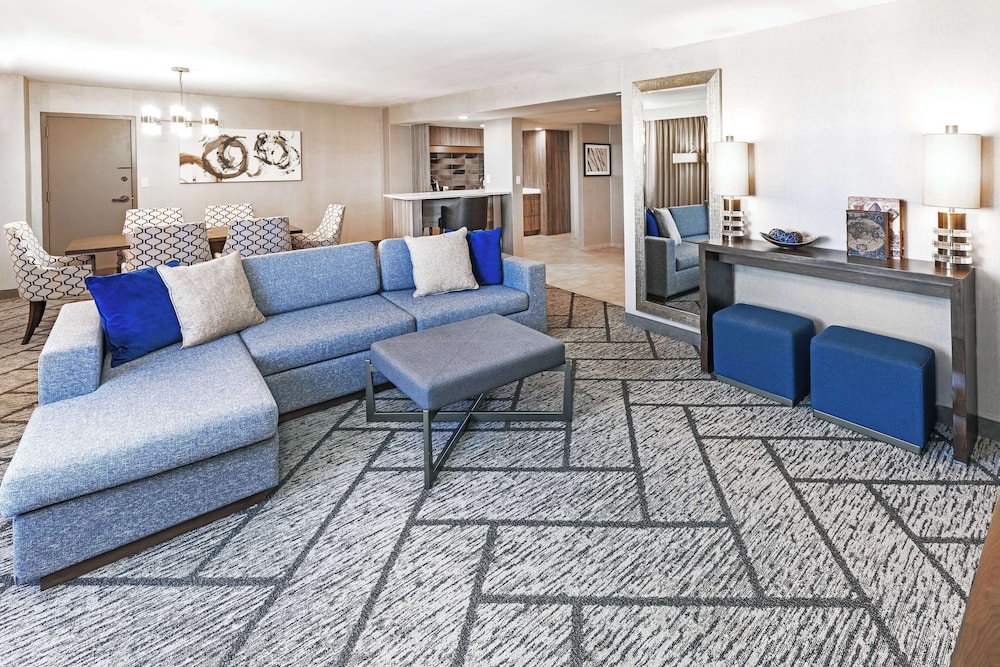 DoubleTree by Hilton Tulsa Downtown - photo 39