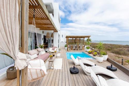 105 on the Beach - last minute hotel in Unknown City
