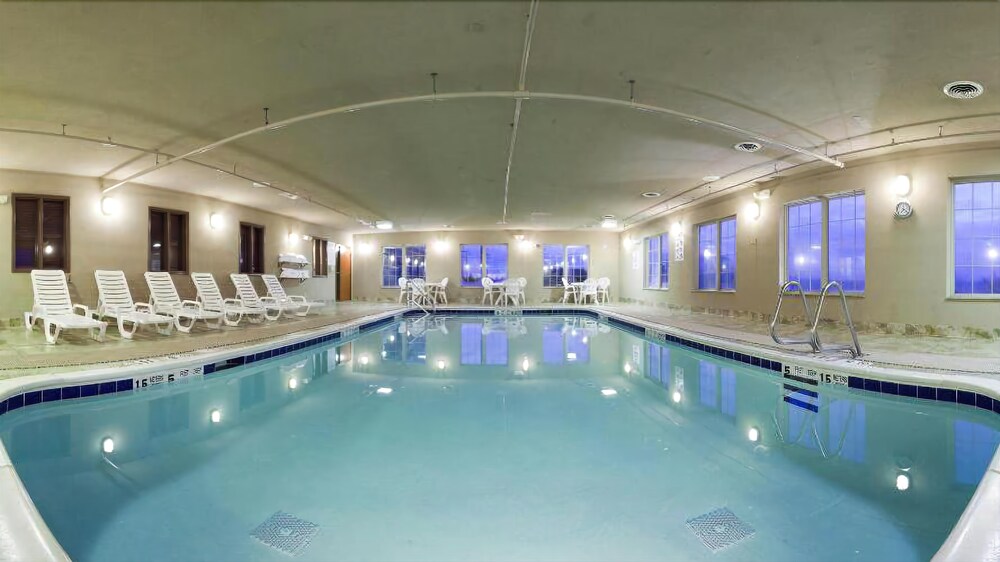 Holiday Inn Express Syracuse Fairgrounds by IHG - photo 29