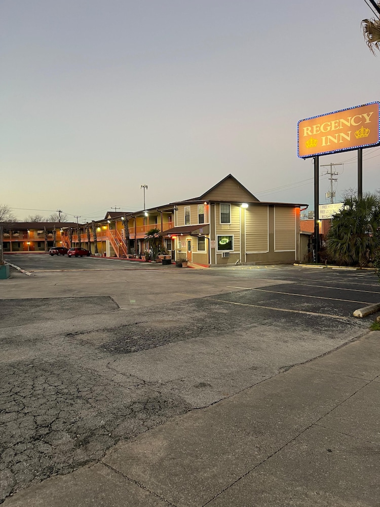 Knights Inn San Antonio Fort Sam Houston - photo 25