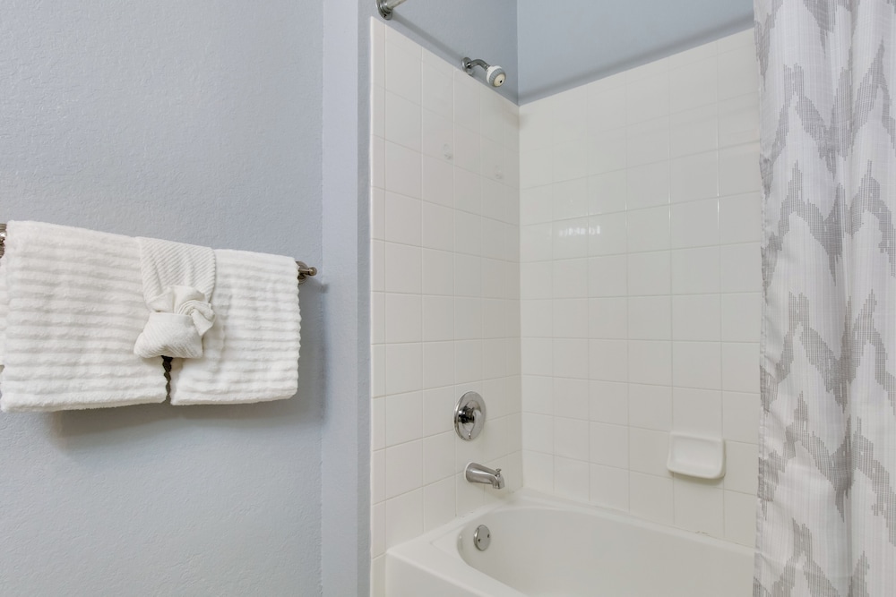 12 Mi to Disney Family Home with Resort Amenities - photo 21