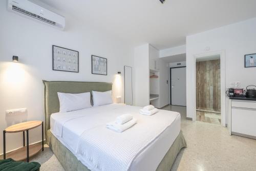 Zen Rhea Urban Spacious Loft in Athens Center — 4-Star Luxury Hotel in Athens, Greece