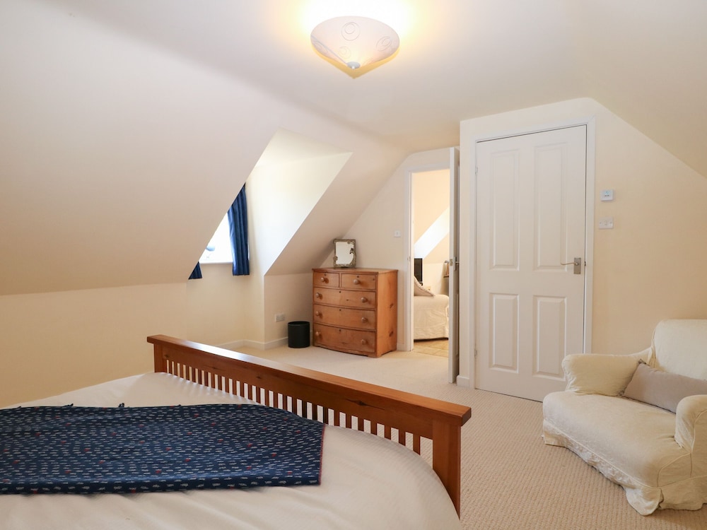 The Annexe — Petworth — photo 3