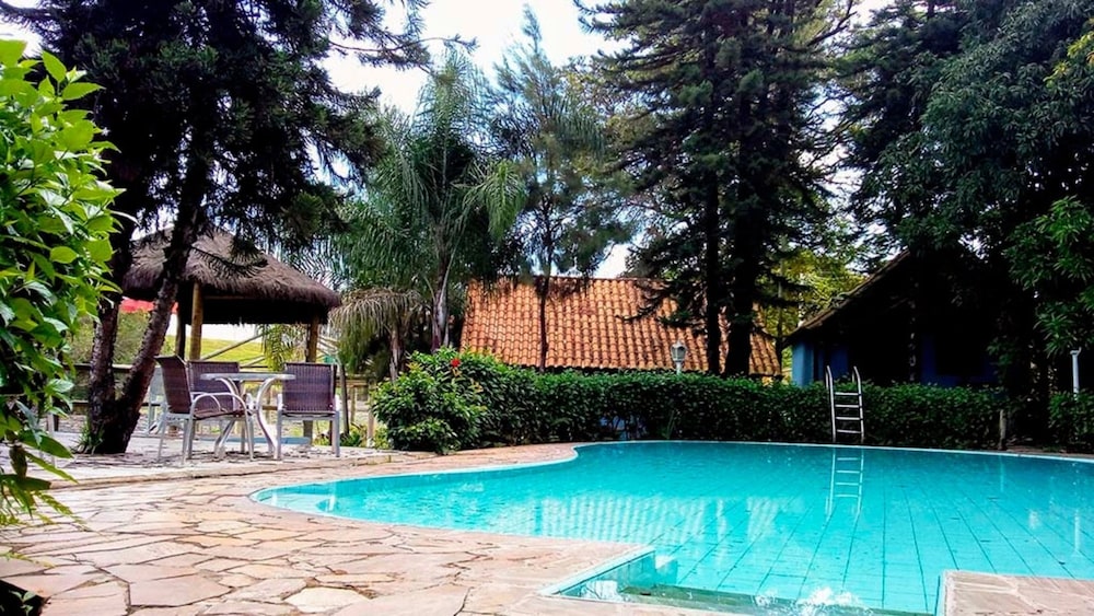 Hotel Pousada Recanto dos Cisnes - carbon neutral hotel in Betim