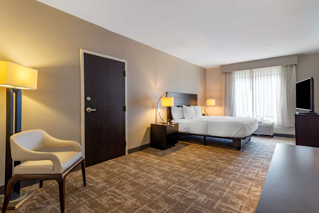 Best Western Plus Dalton Inn - photo 18