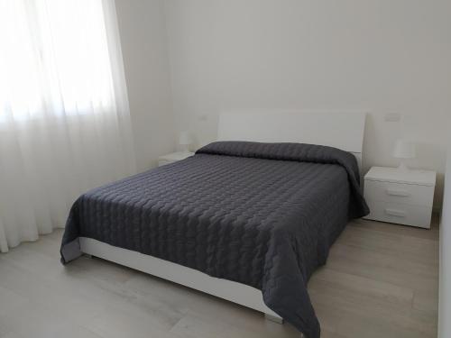 Jesolo Appartamenti F2 Black and White — 4-Star Luxury Hotel in Lido Di Jesolo, Italy