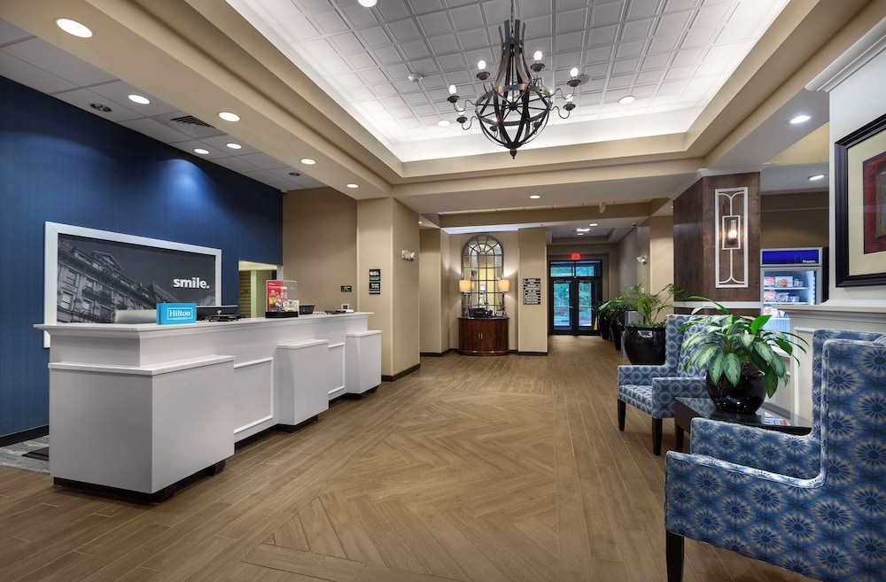 Hampton Inn Charlotte Belmont at Montcross - photo 5