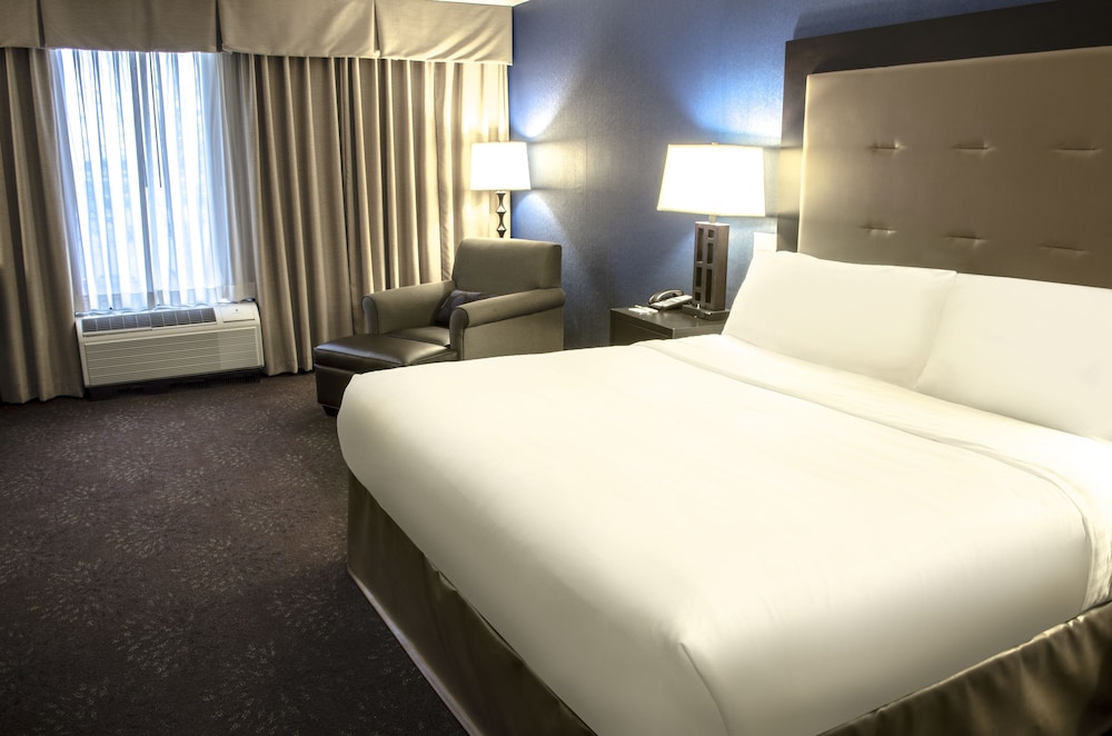 Holiday Inn Fargo by IHG - photo 6