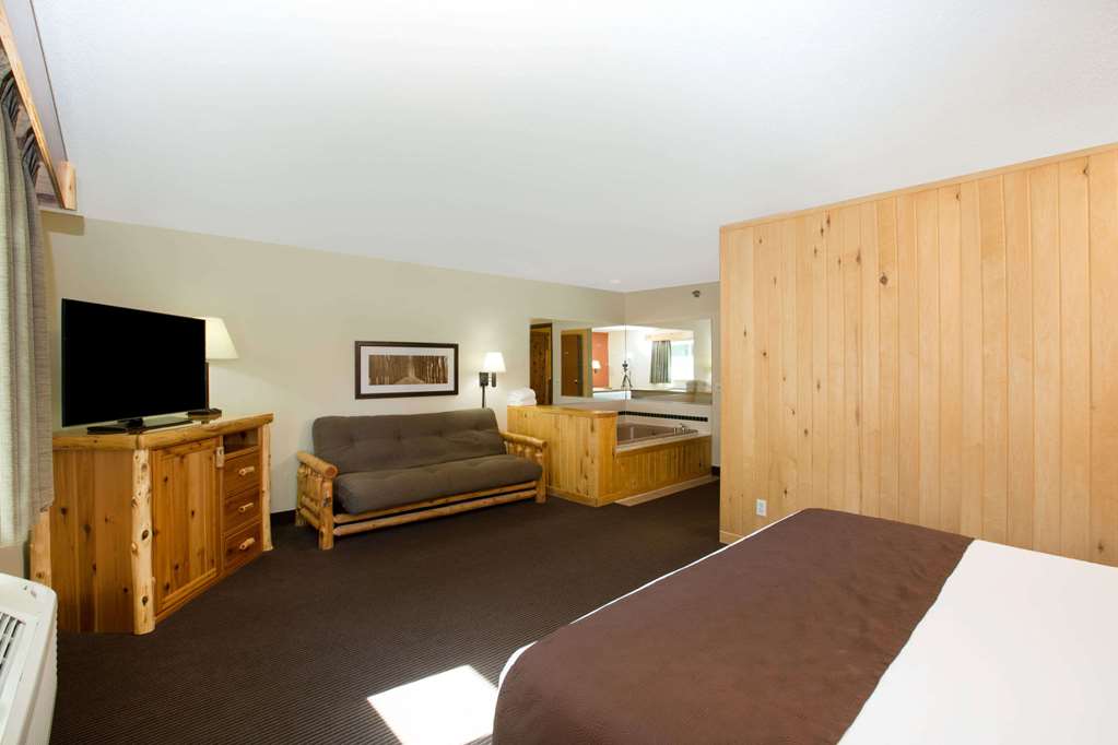 AmericInn by Wyndham Pequot Lakes - photo 24