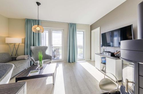 5 Sterne Ferienwohnung Stranddomizil mit Eckbalkon und Boddenblick — 4-Star Luxury Hotel in Wustrow, Germany