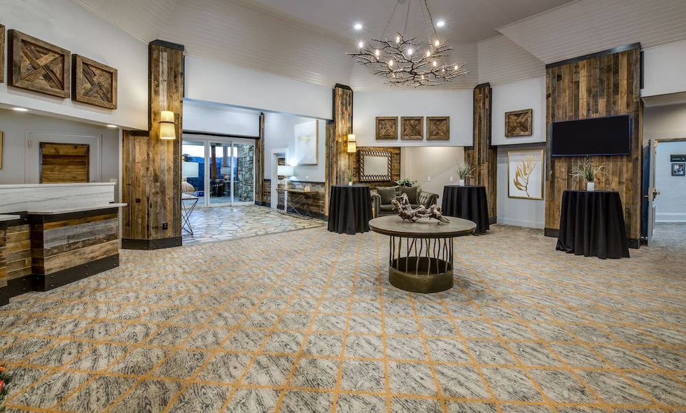 Crowne Plaza Resort Asheville by IHG - photo 58