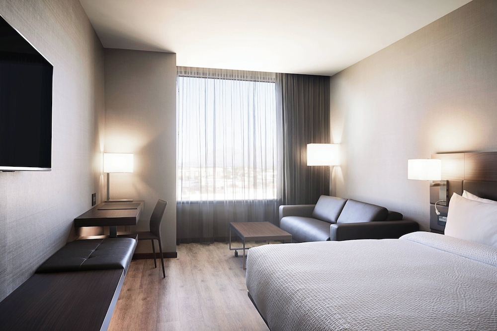 AC Hotel by Marriott Tucson Downtown - photo 10
