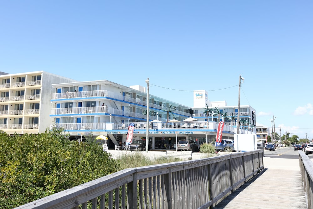 Olympic Island Beach Resort - photo 40